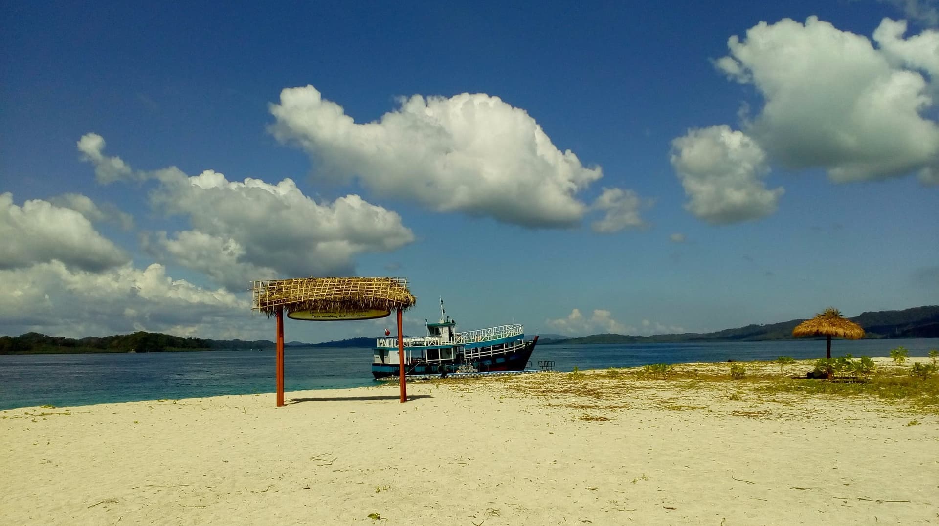 Jolly Buoy Island